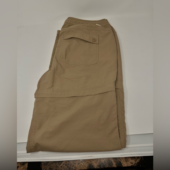 North Face Zip-off Convertable Pants - Women's SIZE 8 beige tan nylon pants - Picture 10 of 13